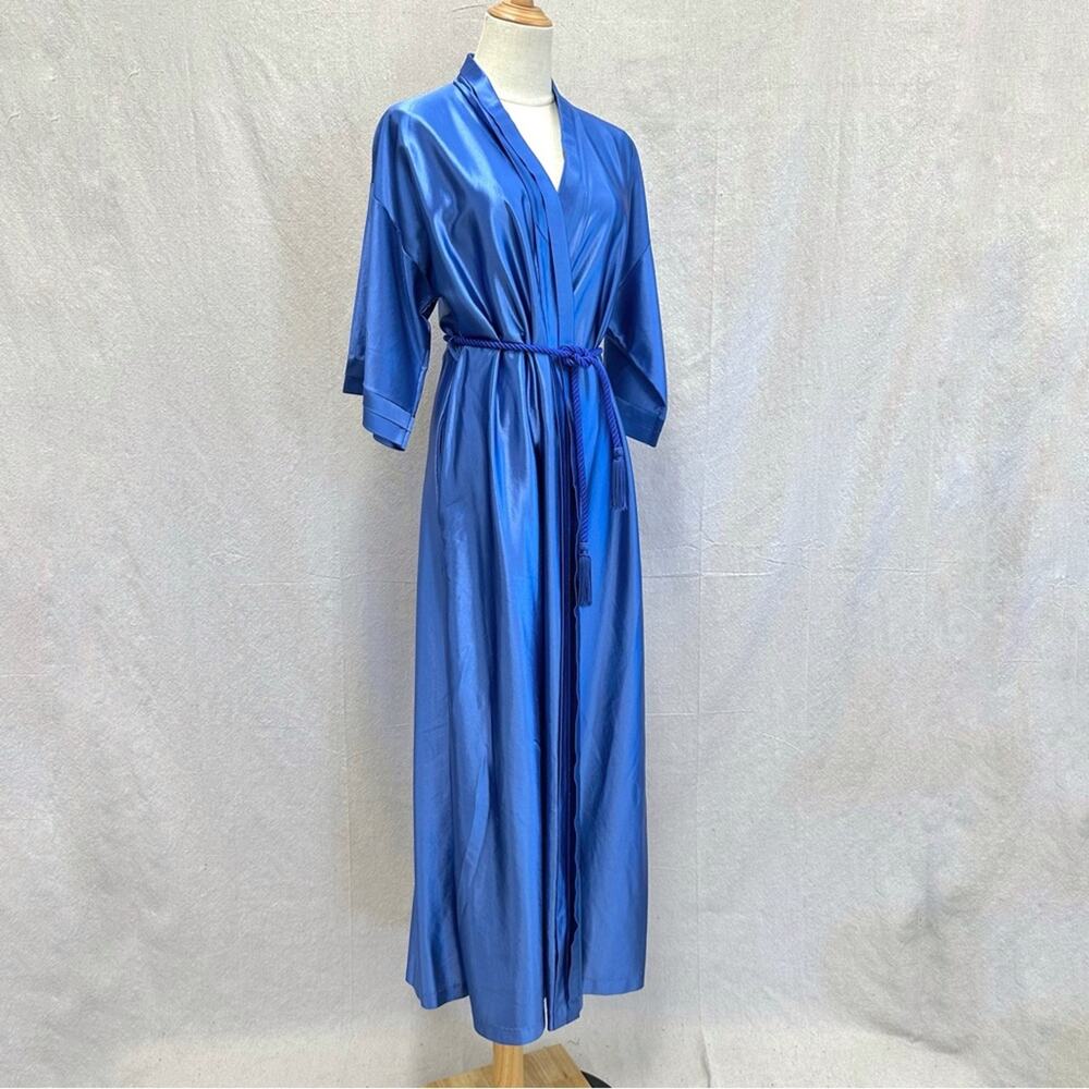 Val Mode vintage 70s blue satin maxi length robe with cord‎ rope tie belt Small